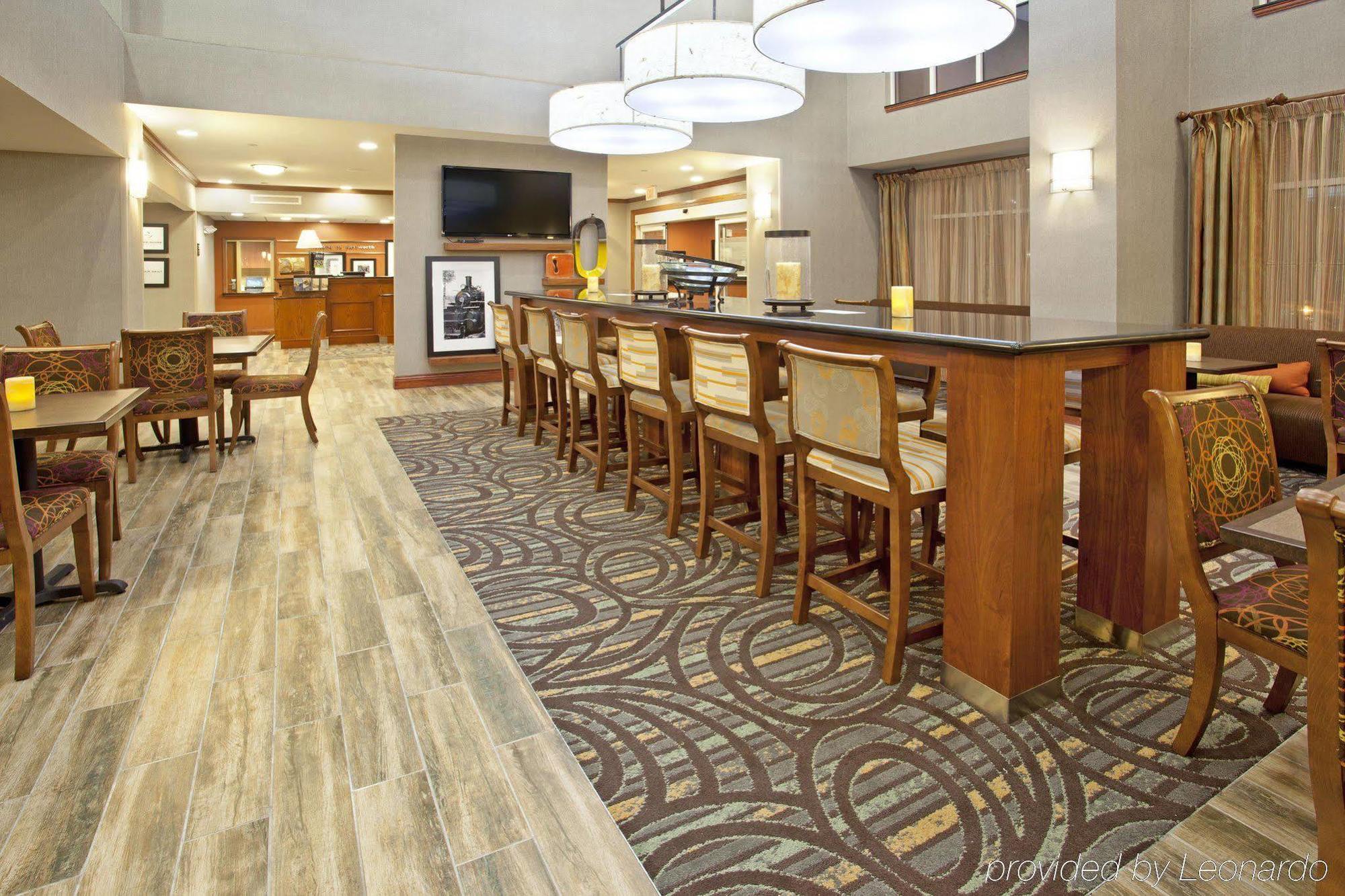 Hampton Inn & Suites Fort Worth-West-I-30 Exterior photo